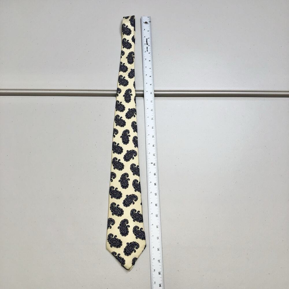 Christian Dior Paisley Silk Tie Butter Yellow 55” - Picture 3 of 6